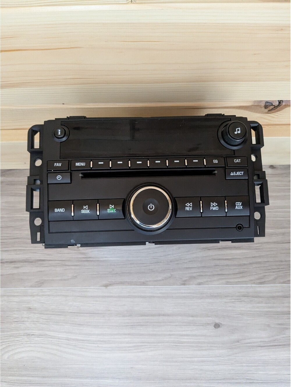 General Motors 20934593 stock radio